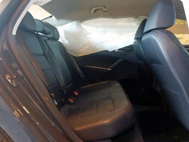 1VWDT7A32HC064350 - 2017 VOLKSWAGEN PASSAT R-L GRAY photo 6