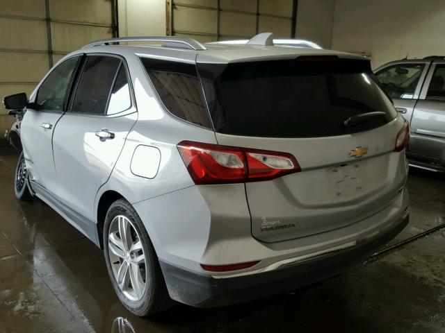 2GNAXMEVXJ6115717 - 2018 CHEVROLET EQUINOX PR SILVER photo 3