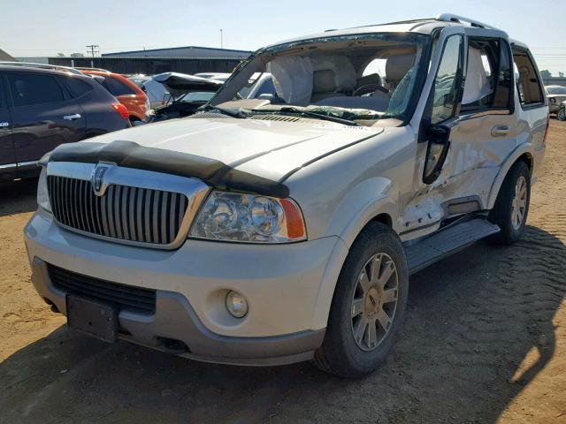 5LMFU28R64LJ36191 - 2004 LINCOLN NAVIGATOR بيج صورة 2