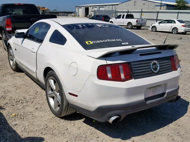 1ZVBP8CF3B5165157 - 2011 FORD MUSTANG GT WHITE photo 3