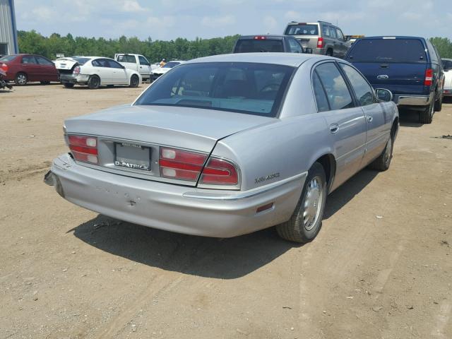 1G4CW52K8W4640123 - 1998 BUICK PARK AVENU SILVER photo 4