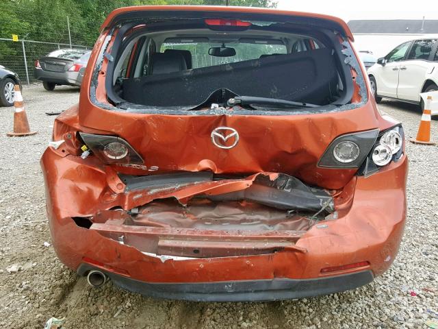 JM1BK343841201816 - 2004 MAZDA 3 HATCHBAC ORANGE photo 9