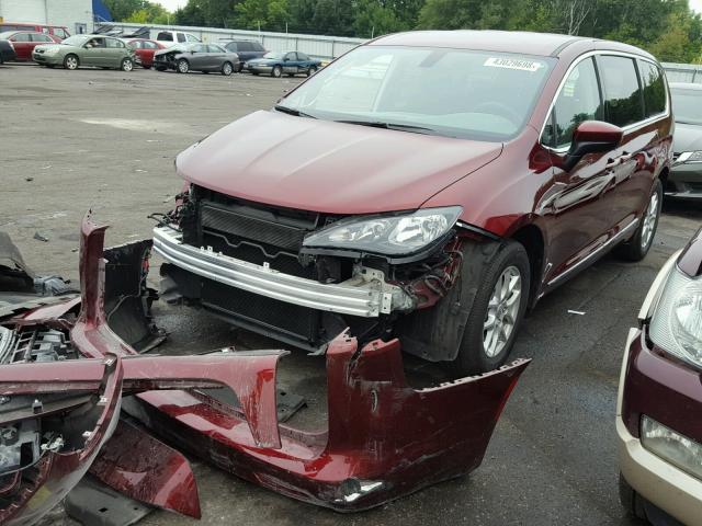 2C4RC1DG6HR520541 - 2017 CHRYSLER PACIFICA T RED photo 2