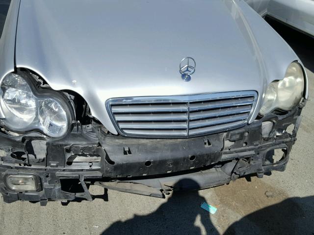 WDBRF61J15A772863 - 2005 MERCEDES-BENZ C 240 SILVER photo 7