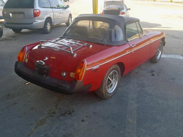 GHN5UH440368G - 1977 MG MGB RED photo 4