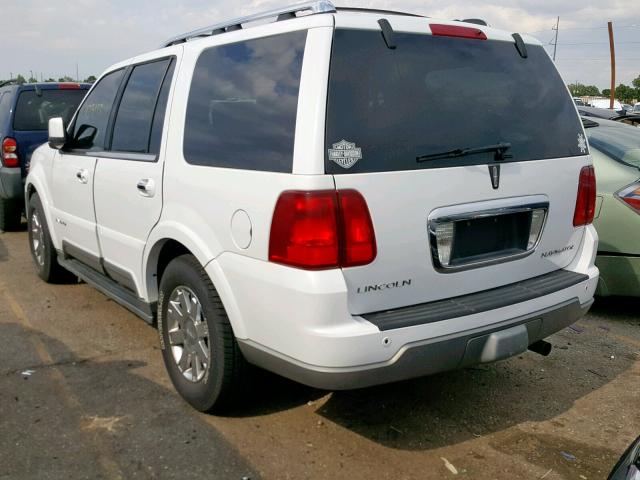 5LMFU28R73LJ24405 - 2003 LINCOLN NAVIGATOR WHITE photo 3