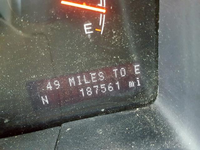 5LMFU27545LJ12617 - 2005 LINCOLN NAVIGATOR SILVER photo 8