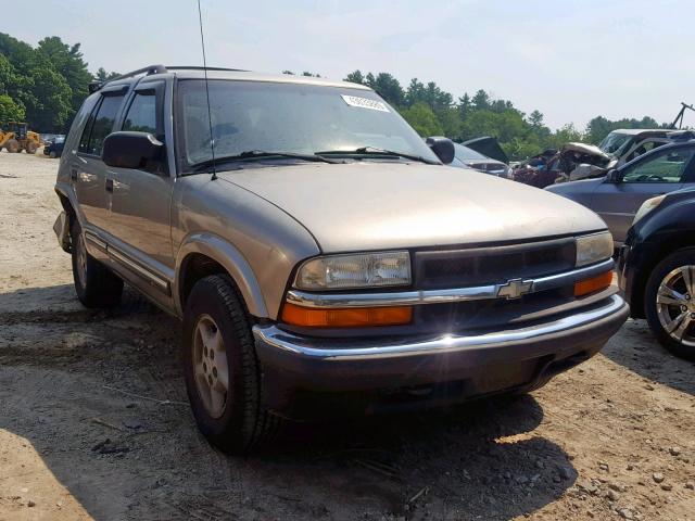 1GNDT13W712128215 - 2001 CHEVROLET BLAZER BEIGE photo 1