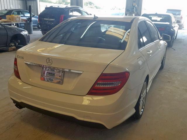 WDDGF4HB6CR194730 - 2012 MERCEDES-BENZ C 250 WHITE photo 4