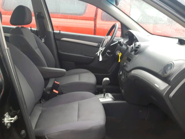 KL1TD56628B004486 - 2008 CHEVROLET AVEO BASE შავი ფოტო 5