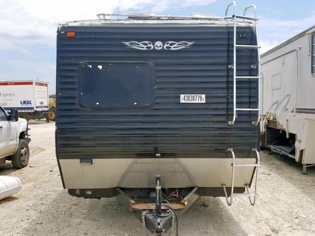 1SL200K2X4B000607 - 2004 OTHER RV BLACK photo 9