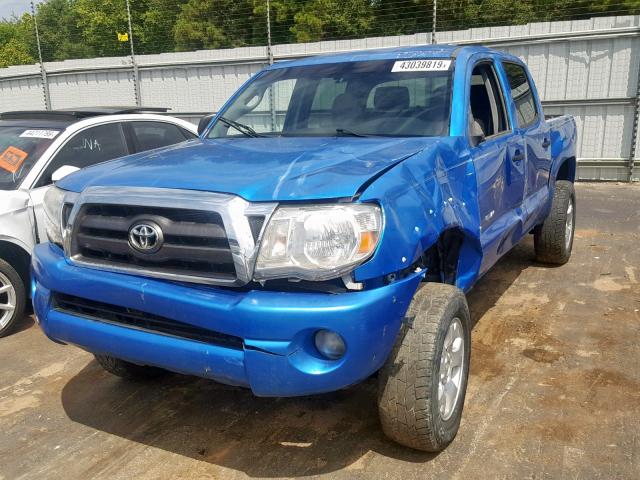 3TMLU42N99M022977 - 2009 TOYOTA TACOMA DOU BLUE photo 2