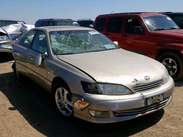 JT8BF28GX10301878 - 2001 LEXUS ES 300 GOLD photo 1