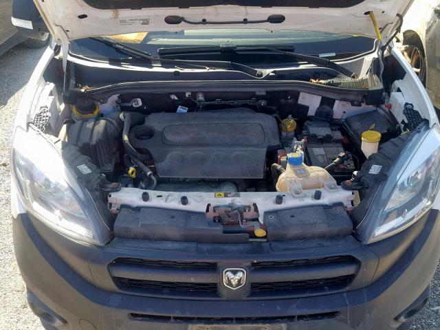 ZFBERFAT4G6B37124 - 2016 RAM PROMASTER 白色 照片 7