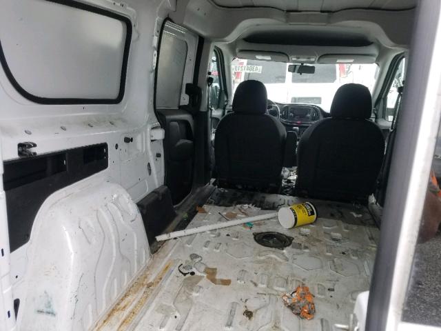 ZFBERFAT4G6B37124 - 2016 RAM PROMASTER 白色 照片 9