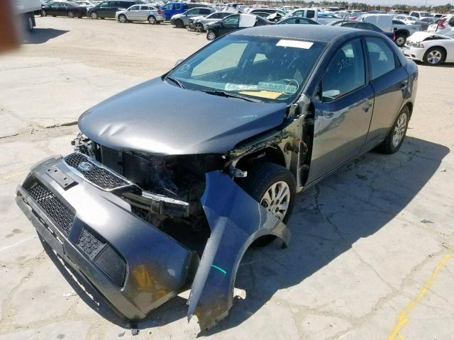 KNAFU4A20D5736786 - 2013 KIA FORTE EX CHARCOAL photo 2