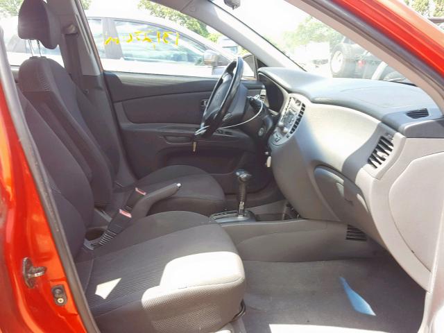 KNADE163466182363 - 2006 KIA RIO 5 RED photo 5