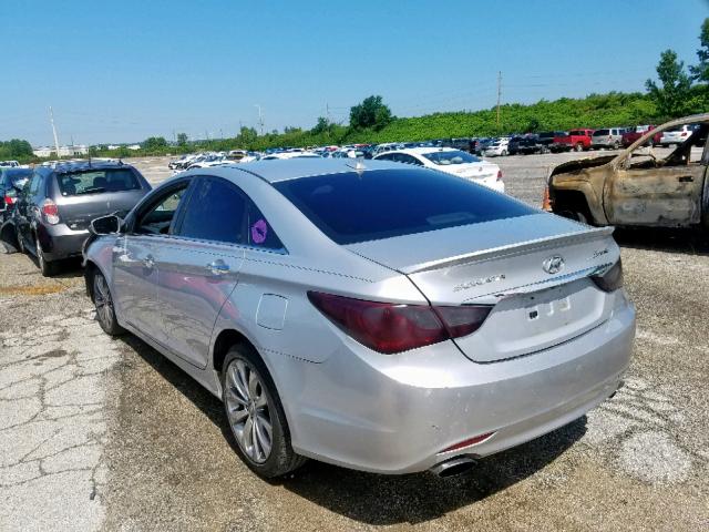 5NPEC4AB7CH425436 - 2012 HYUNDAI SONATA SE SILVER photo 3