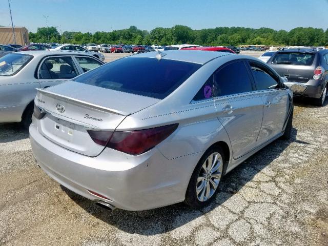 5NPEC4AB7CH425436 - 2012 HYUNDAI SONATA SE SILVER photo 4