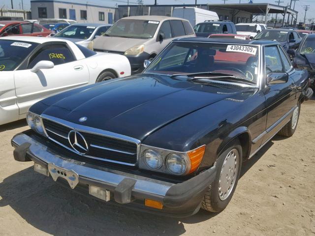 WDBBA48D7HA067347 - 1987 MERCEDES-BENZ 560 SL BLACK photo 2