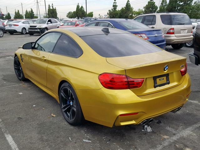 WBS3R9C5XGK337362 - 2016 BMW M4 GOLD photo 3