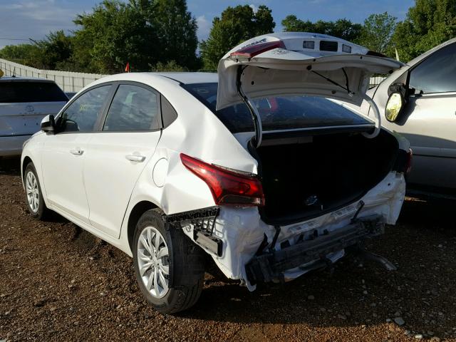 3KPC24A33JE017195 - 2018 HYUNDAI ACCENT SEL WHITE photo 3