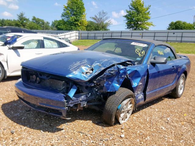 1ZVFT84N575273273 - 2007 FORD MUSTANG BLUE photo 2