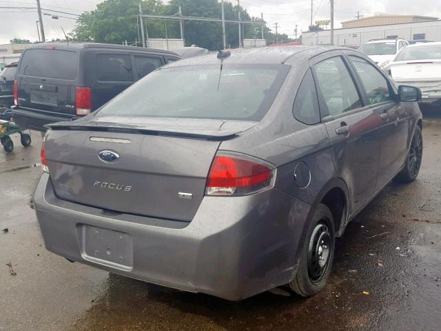 1FAHP3GN2AW177381 - 2010 FORD FOCUS SES GRAY photo 4