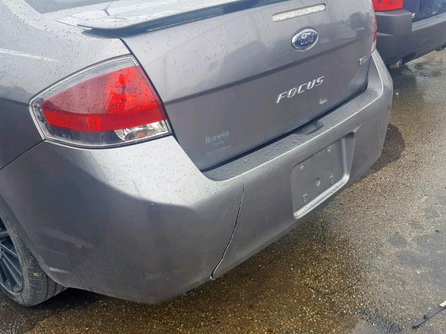 1FAHP3GN2AW177381 - 2010 FORD FOCUS SES GRAY photo 9