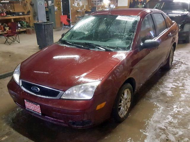 1FAFP34N56W243036 - 2006 FORD FOCUS ZX4 BURGUNDY photo 2