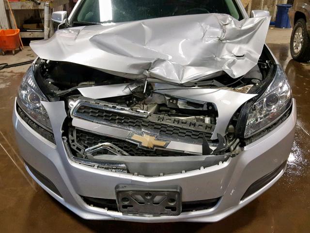 1G11C5SAXDF327399 - 2013 CHEVROLET MALIBU 1LT 银色 照片 9