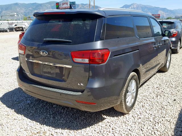 KNDMB5C13G6119813 - 2016 KIA SEDONA LX GRAY photo 4