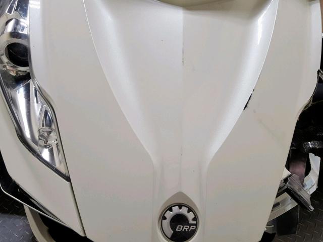 2BXNBDD15EV001286 - 2014 CAN-AM SPYDER ROA WHITE photo 15