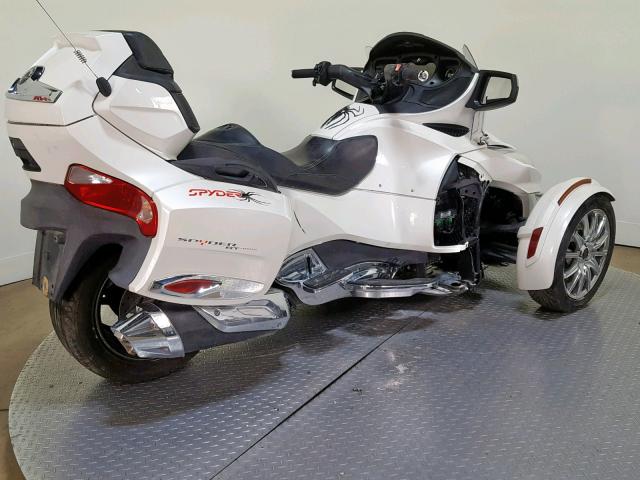 2BXNBDD15EV001286 - 2014 CAN-AM SPYDER ROA WHITE photo 8