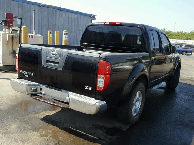 1N6AD07U36C473929 - 2006 NISSAN FRONTIER C BLACK photo 4