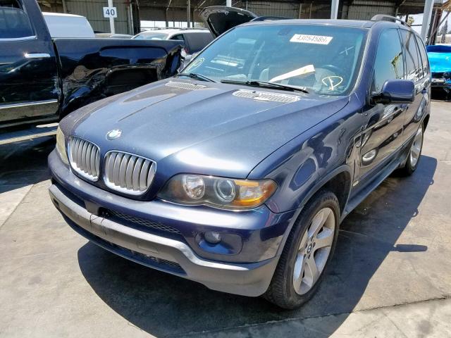 5UXFB53524LV07090 - 2004 BMW X5 4.4I BLUE photo 2