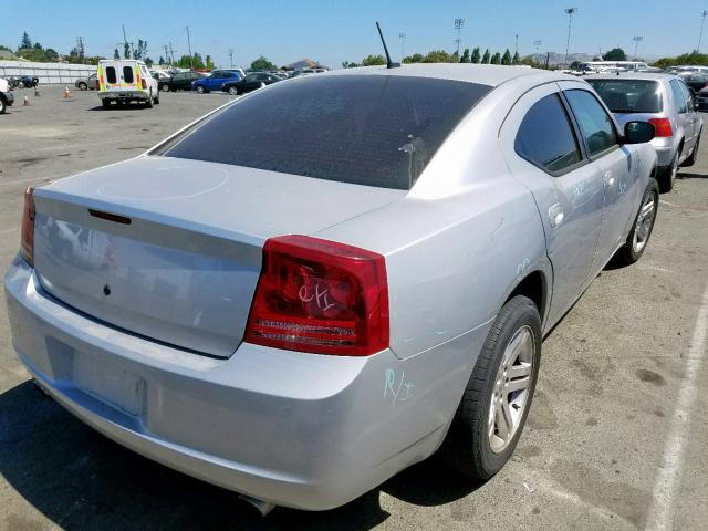 2B3LK33G18H280523 - 2008 DODGE CHARGER SX SILVER photo 4