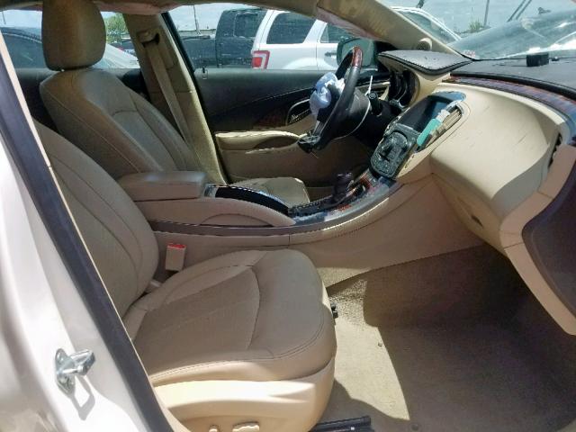 1G4GJ5E30CF347059 - 2012 BUICK LACROSSE T WHITE photo 5