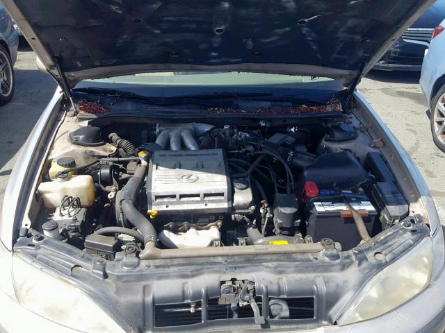 JT8BF22G9V5003100 - 1997 LEXUS ES 300 GOLD photo 7