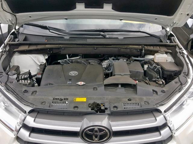 5TDBZRFH8JS801564 - 2018 TOYOTA HIGHLANDER WHITE photo 7