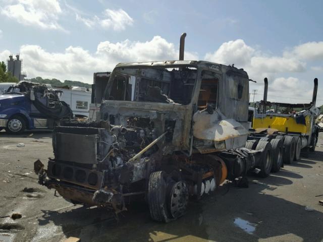 4V4N99EH8EN154663 - 2014 VOLVO VN VNL BURN photo 2