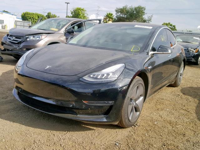 5YJ3E1EA6JF171683 - 2018 TESLA MODEL 3 BLACK photo 2