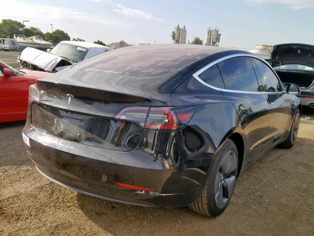 5YJ3E1EA6JF171683 - 2018 TESLA MODEL 3 BLACK photo 4