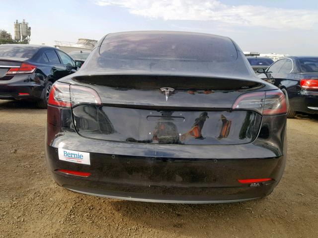 5YJ3E1EA6JF171683 - 2018 TESLA MODEL 3 BLACK photo 9