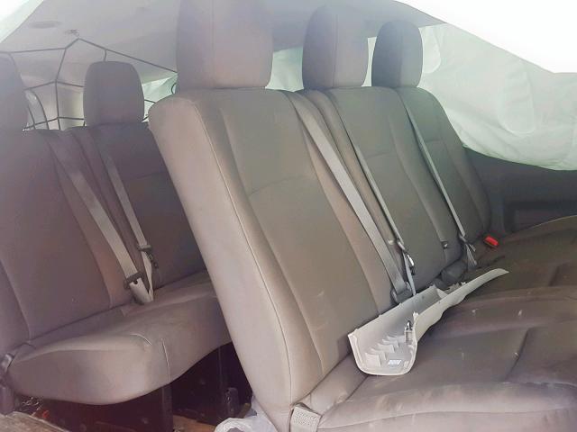 5BZBF0AA3GN851401 - 2016 NISSAN NV 3500 SILVER photo 6