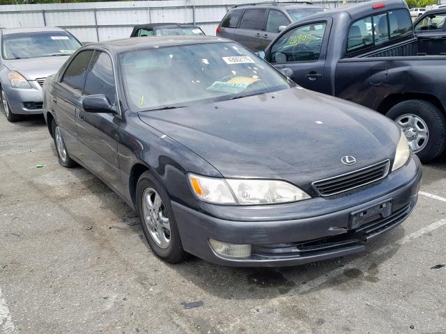 JT8BF28G2W5029398 - 1998 LEXUS ES 300 BLACK photo 1