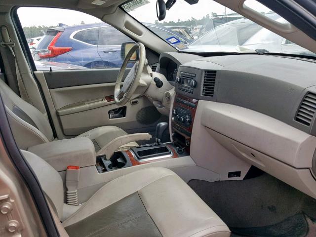 1J4HS58N15C624335 - 2005 JEEP GRAND CHER BEIGE photo 5