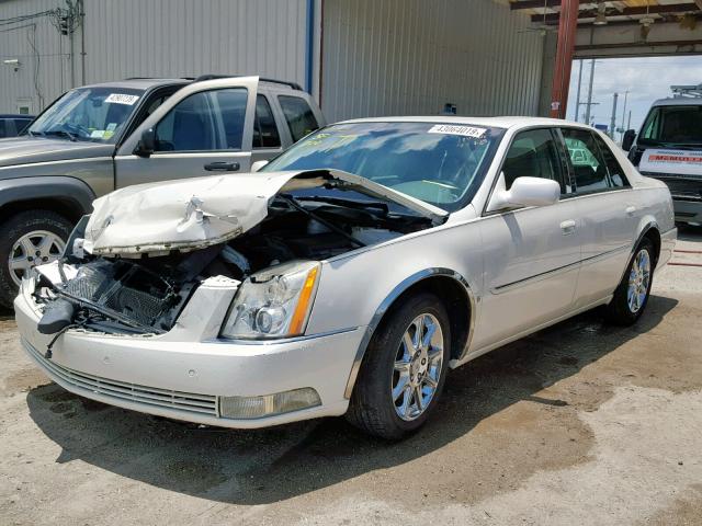 1G6KD5EY6AU107043 - 2010 CADILLAC DTS LUXURY WHITE photo 2