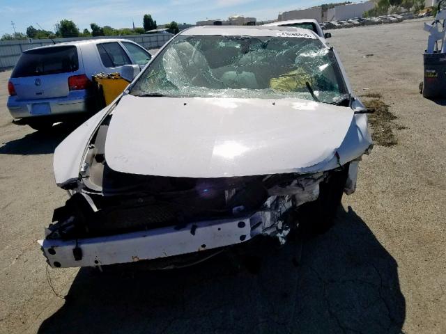 1G1ZE5E70BF396421 - 2011 CHEVROLET MALIBU LTZ თეთრი ფოტო 9