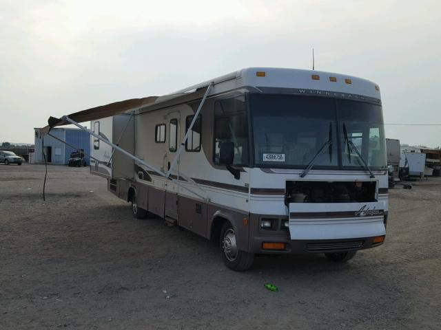 3FCNF53S4YJA07316 - 2000 WINNEBAGO ADVENTURER WHITE photo 1